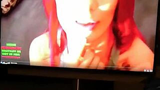 intense masturbating to pornstar cumshot