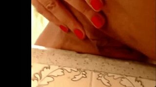 Webcam Pee Girl Outdoors In Public