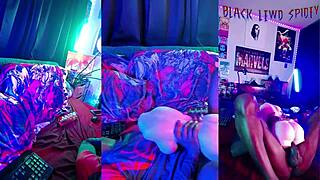 Your Friendly Neighborhood Lewd Spidey Masturbates