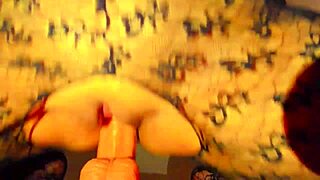 Me Gusta El Dildo Grande En Mi Coño Tan Pequeño 😍