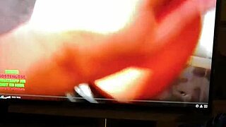 intense masturbating to pornstar cumshot