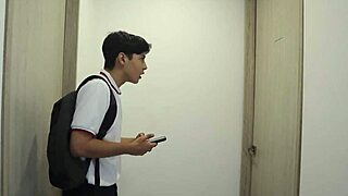 Masturbating Intensely Watching Cougar Fucked Doggy