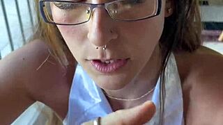 hey, this brazilian blonde schoolgirl is super cute and fun 😊✨