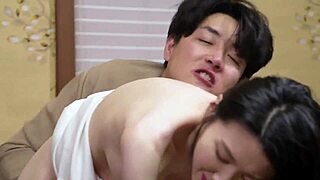 I crave bosomy Korean beauty's steamy sex scene passion