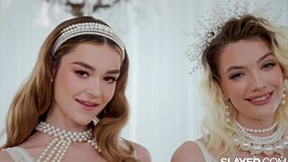 Kenna james della cate flawless petites kiss lick pussies in lingerie frenzy