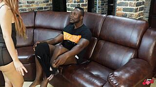 Push your BBC bareback deep in my tight pussy, I love it! 😍 - Jessica Sodi