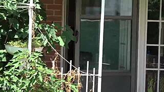 Isn't this fair-skinned beauty just so delicious and tempting to watch?