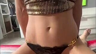 admire rosmexicana's beautiful latina ass curves