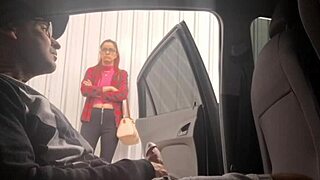 Risky Street Jerk for Waiting Student Girl