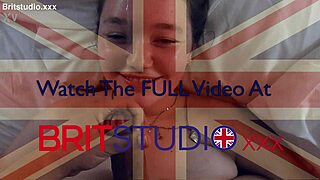omg british 18yo gives her first sloppy blowjob on cam, cum everywhere 😲🍆💦