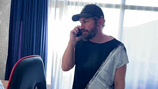 guy learns to fuck wet pussy till squirt creampie