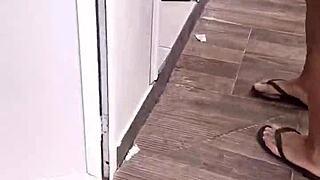 wife gives ass to stud in restaurant bath 💦🍑