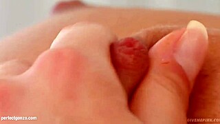 jordan white fingers her wet pussy solo 😍 gonzo style vibes