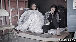 Evelyn claire fingers and licks gia derza's pussy to taboo bliss 👅💦