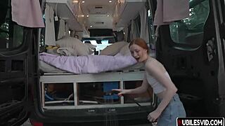 Reality girl rinse smash and repeat her wild routine