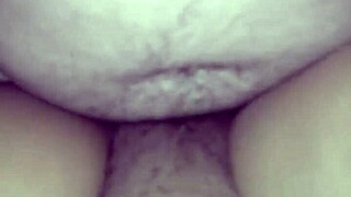 Love how this skinny colombian chick screams wild 😍🔥