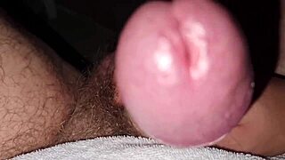 italian amateur vacation creampie with huge cock