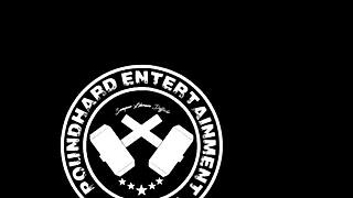 chunky black bbw shakes her oiled fat ass