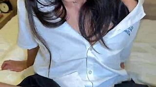 I creampie tight 18yo thai student pussy after school