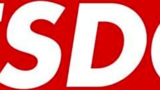 Blonde babe teases with blowjob before hot missionary cumshot facial