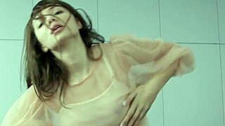 Petite Romanian Stunner Teases Solo Softcore