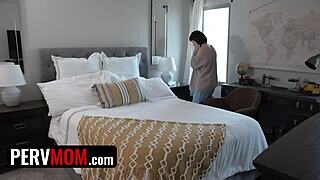 Cute Sexy Milf Craves Pregnancy Creampie Filling