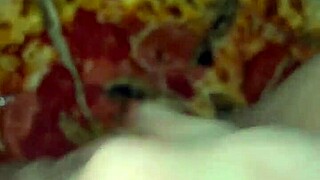 I stuff ice cream chocolate pizza deep in my arabic pussy craving bbc