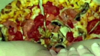 I stuff ice cream chocolate pizza deep in my arabic pussy craving bbc