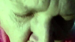 milf cock suck