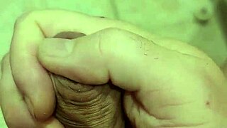 my steamy solo handjob session