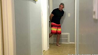 sarah lace rides dildo hard in solo play 🔥🍆💦