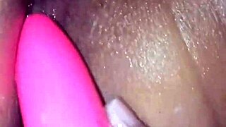 Showering when neighbor fox shoves his thick verga deep in my mouth