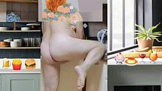 zea812 shakes sexy ass barefoot in latest homemade update