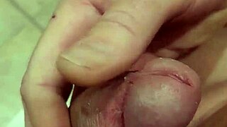 my steamy solo handjob session
