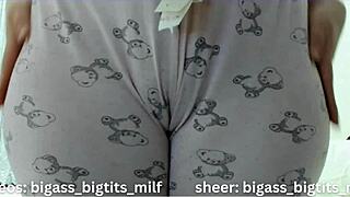 juicy bbw latina spreads cameltoe pussy lips for wet solo tease