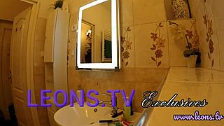 Big tits big ass brunette lingerie try-on explodes into porn casting