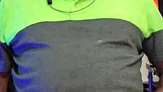 ezsosa flashes curvy body in bedroom exhibitionist update