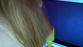 diana gold kristi klenot fucked hard on stripper stage