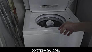 Quinn Waters Motivates with Big Tits Blowjob and Cougar Fuck Session