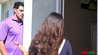 Elle Voneva takes doggystyle cumshot on her petite frame?