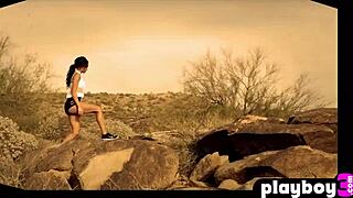 Stunning Black MILF Briana Ashley Exposes Big Natural Tits