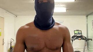 Bodybuilder Lady Works Out Neck and Shoulders Outdoor in California for Sexy Public Admiration