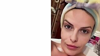 My Pretty Pussy Deserves to Be Worshiped by You Now!