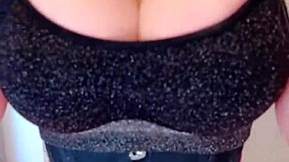 neighbor trades weights for huge cock pounding her wet pussy