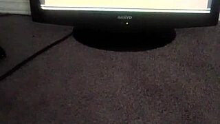 uhh, the spyro 3 shower was so steamy n wet...