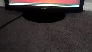 uhh, the spyro 3 shower was so steamy n wet...