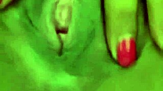 Watch me finger my juicy chocolate pussy till i scream!