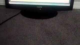 uhh, the spyro 3 shower was so steamy n wet...