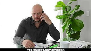 yo chocolate petite binky beaz takes a hot facial in hd