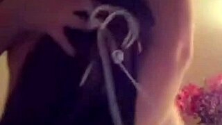 mi amiga lets me film her big ass pussy play sexy teen style.